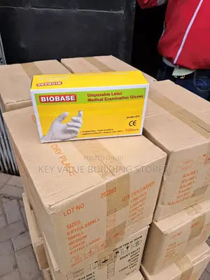 Medical Examination Gloves-Powered 100 PCS Per PKT