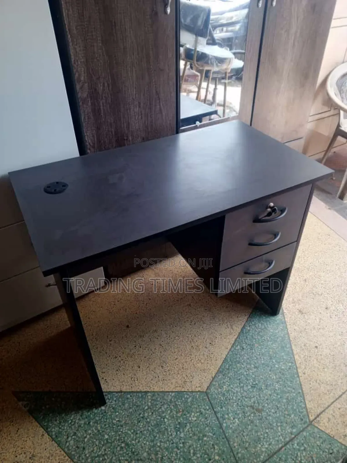 Office Desk 1.2 Metres