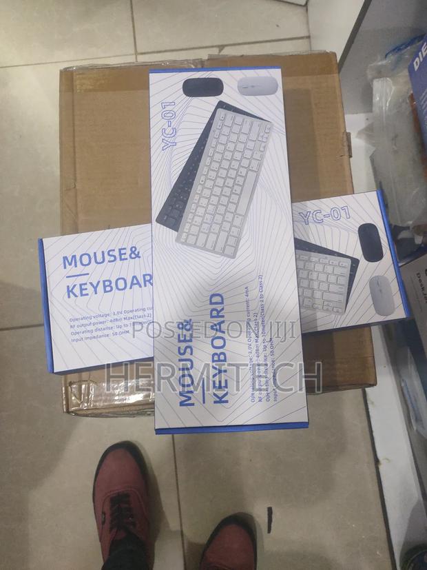 Wireless Bluetooth Keyboard - thumbnail 3