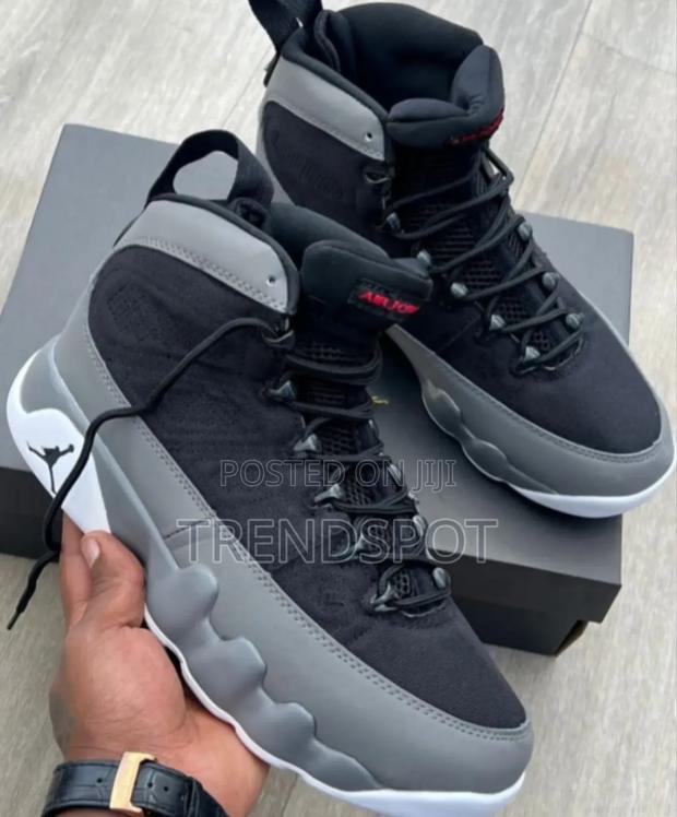 Quality Jordan 9 at 3100 - thumbnail 3