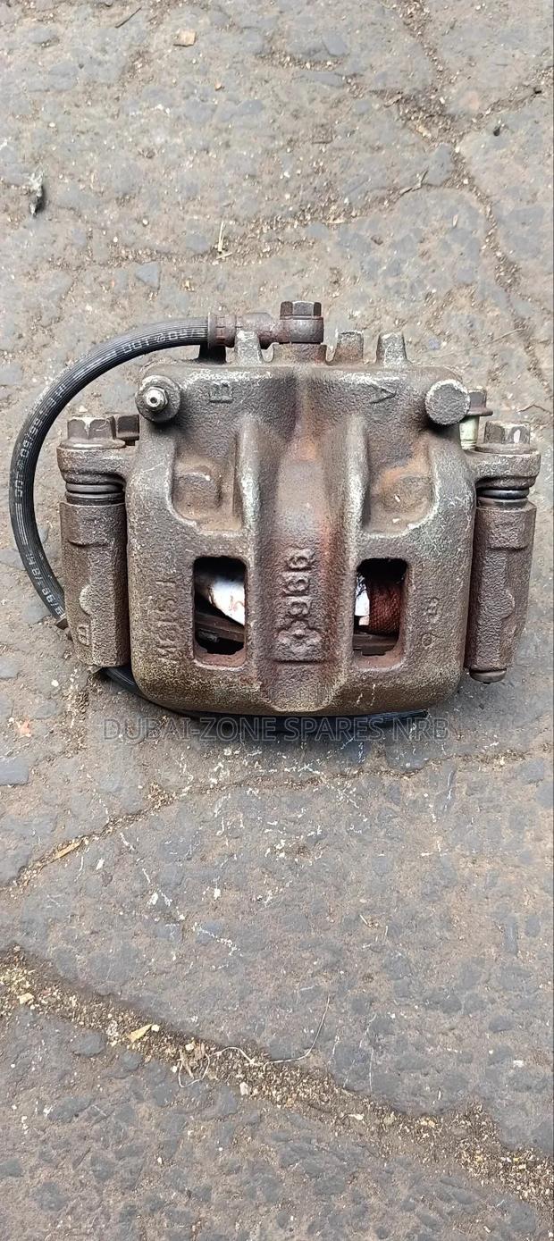 Front Caliper Mitsubishi Pajero Shogun Model 2005-2015. - thumbnail 4