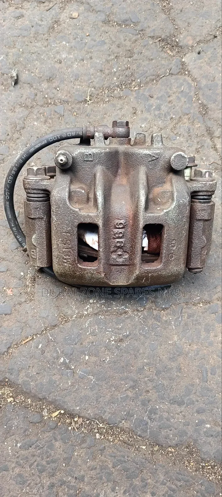 Front Caliper Mitsubishi Pajero Shogun Model 2005-2015.