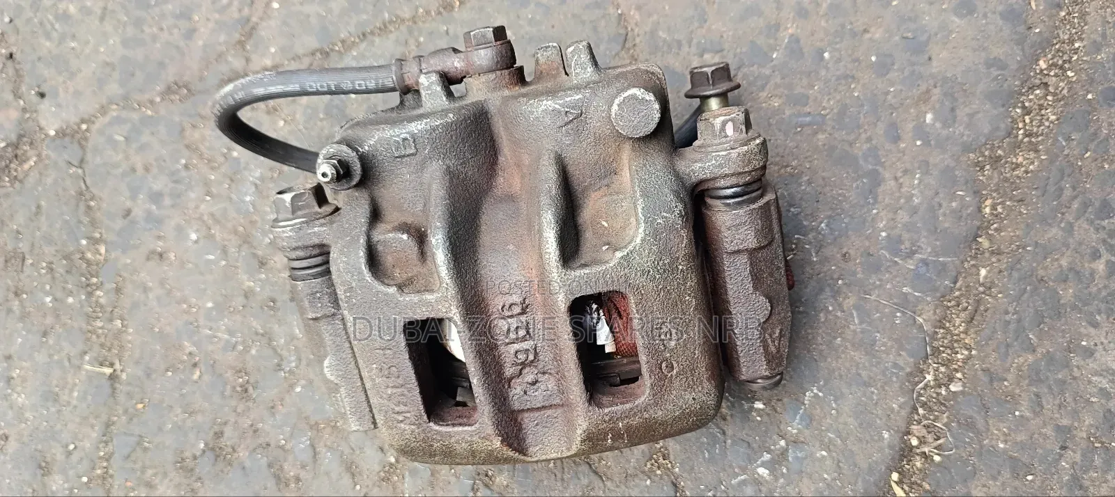 Front Caliper Mitsubishi Pajero Shogun Model 2005-2015.