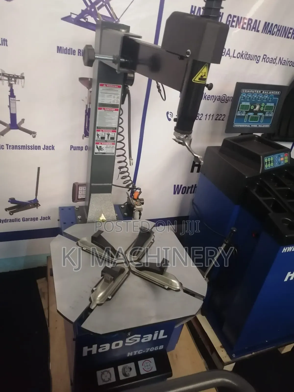 Heavy Duty Tyre Changer Electric Powered.