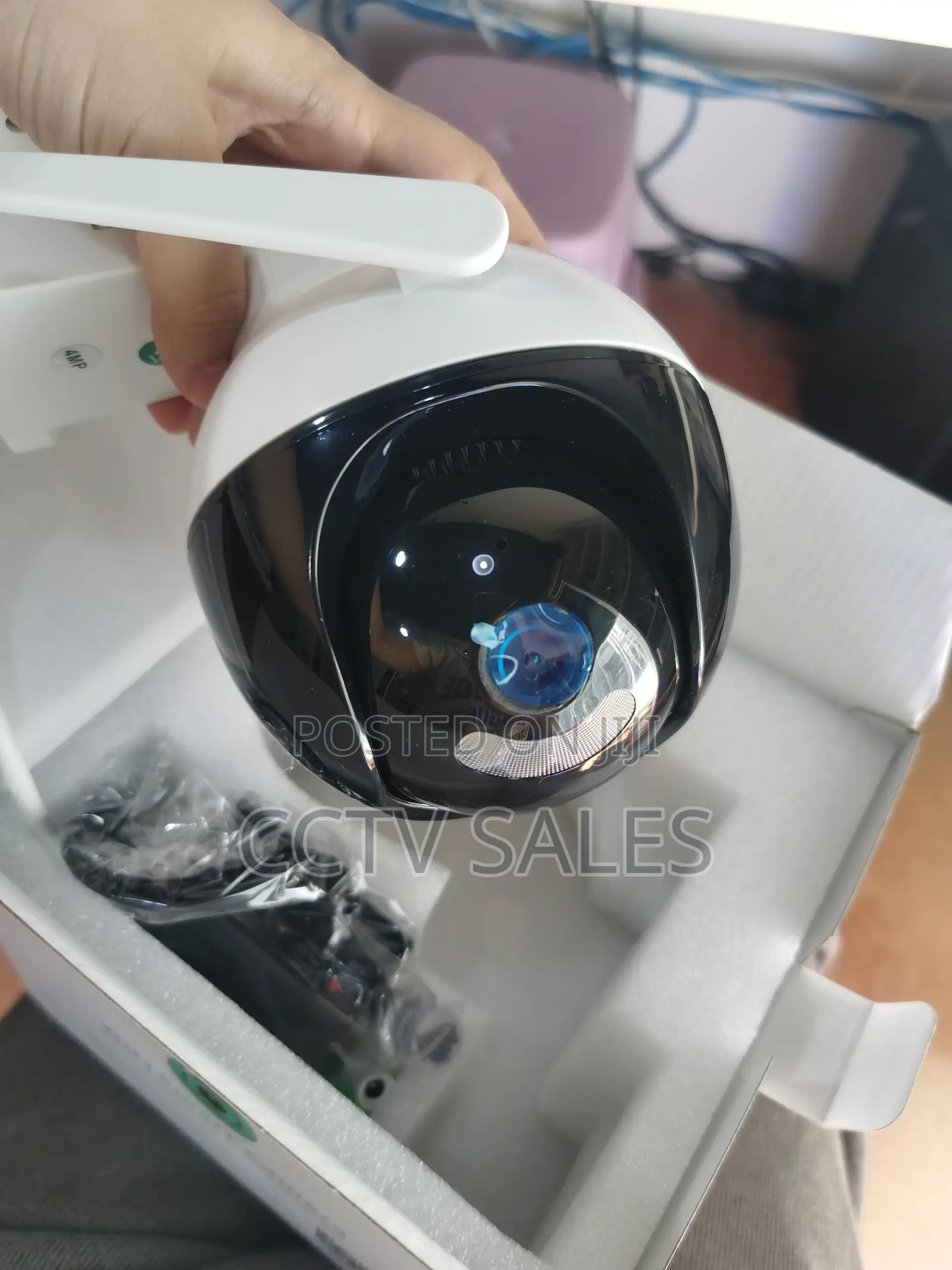 Outdoor Wireless CCTV Camera With Motion Detection 4mp