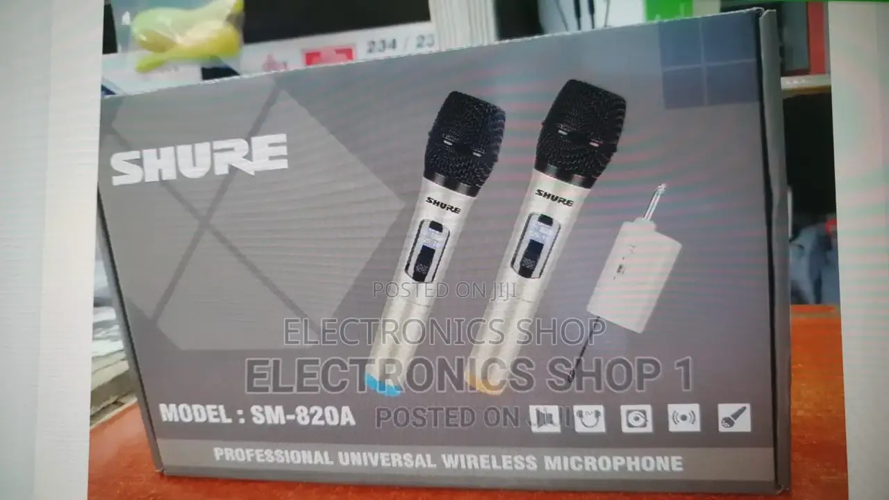 SHURE SM 820 Prophesional Wireless Mic