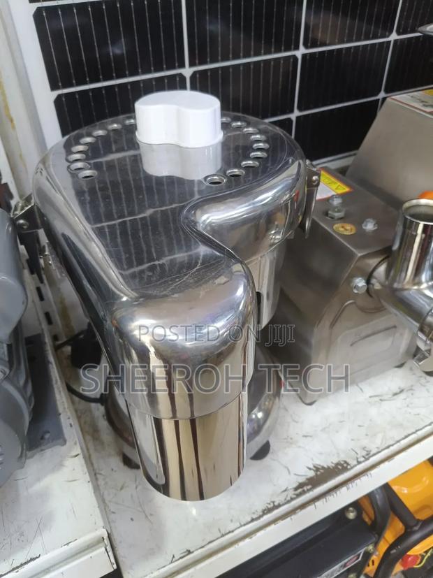 Electric Commercial Juicer