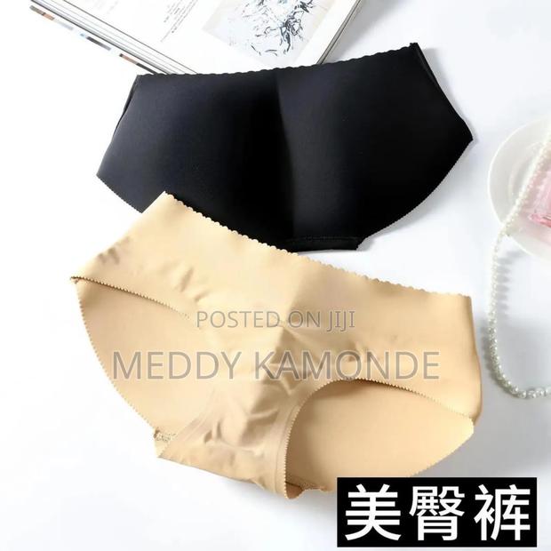 Designer Panty Butt Booster - thumbnail 3
