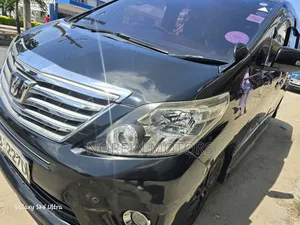 Toyota Alphard 2013 Black