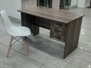Home And Office Wooden Desk With Drawers