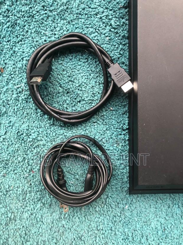 11.00 Ps4 Standard Clean - thumbnail 5