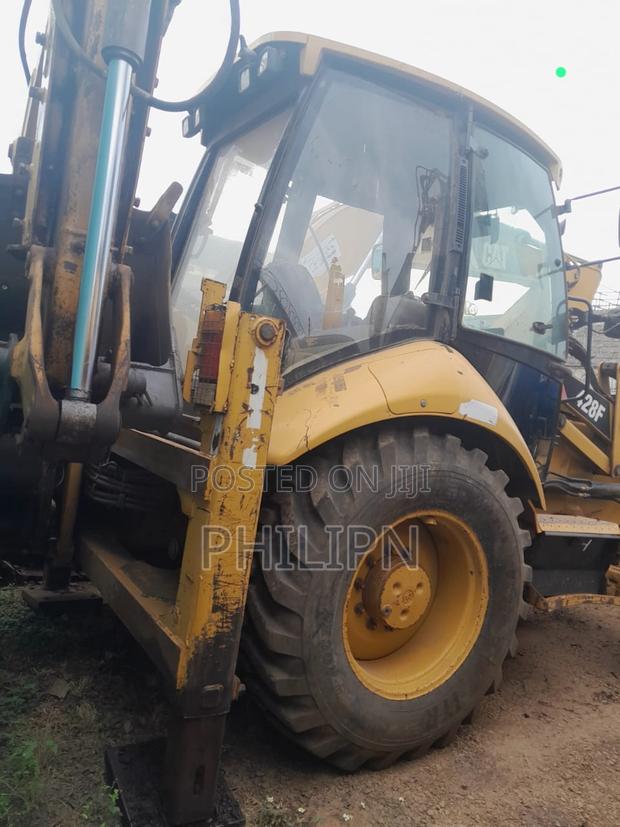 Caterpillar Backhole 428f Hours 11372 Year - thumbnail 4