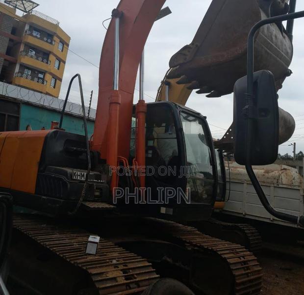 Hitachi Excavator Khma
Model Zx200
Year 2015 - thumbnail 2