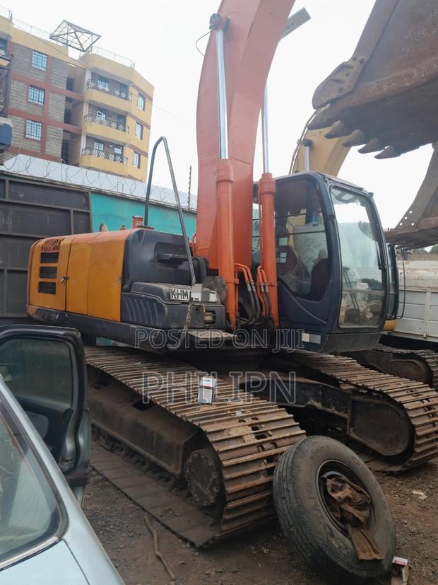 Hitachi Excavator Khma
Model Zx200
Year 2015 - thumbnail 4