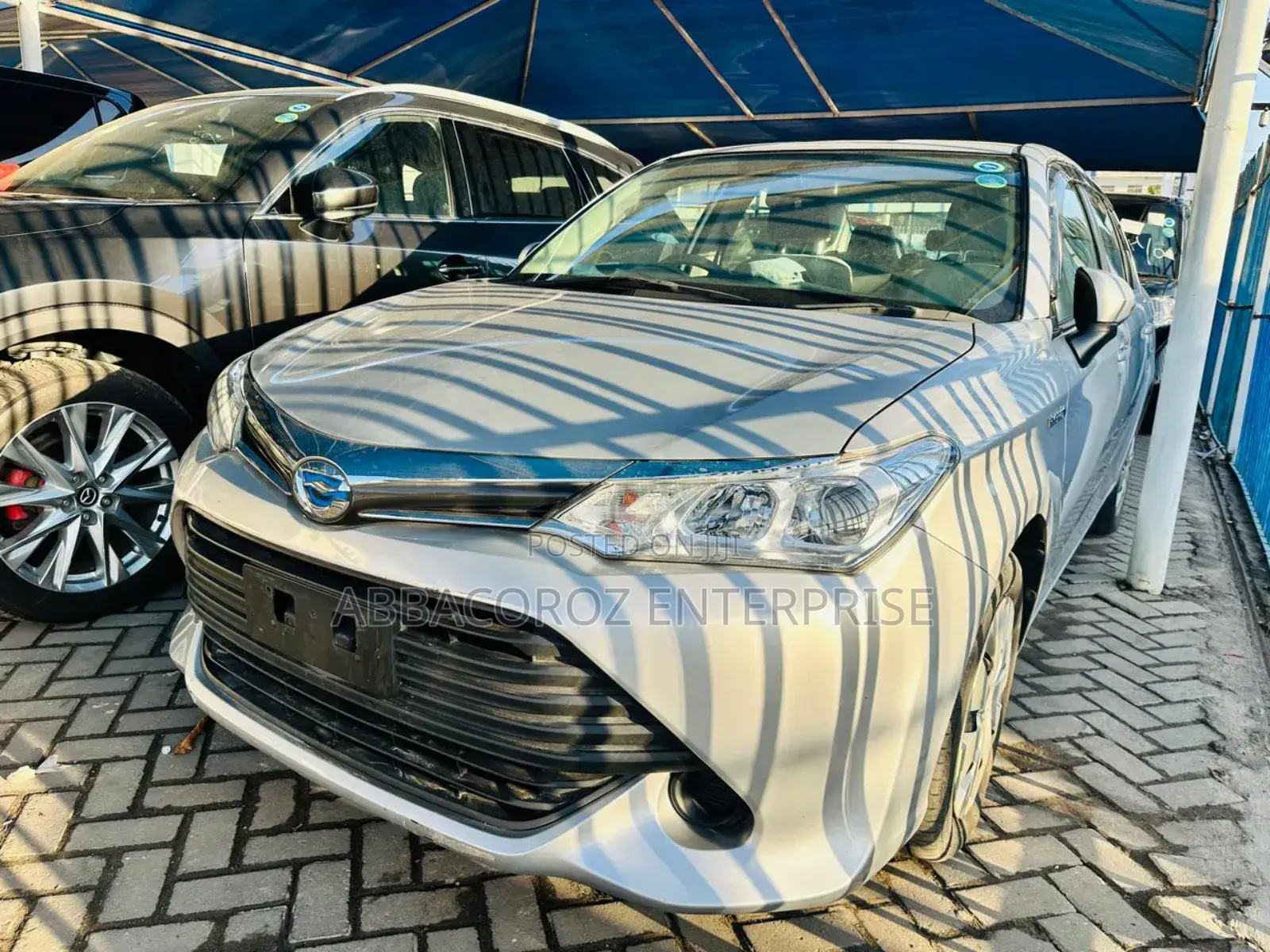 Toyota Axio 1.5 Hybrid 2WD 2017 Silver