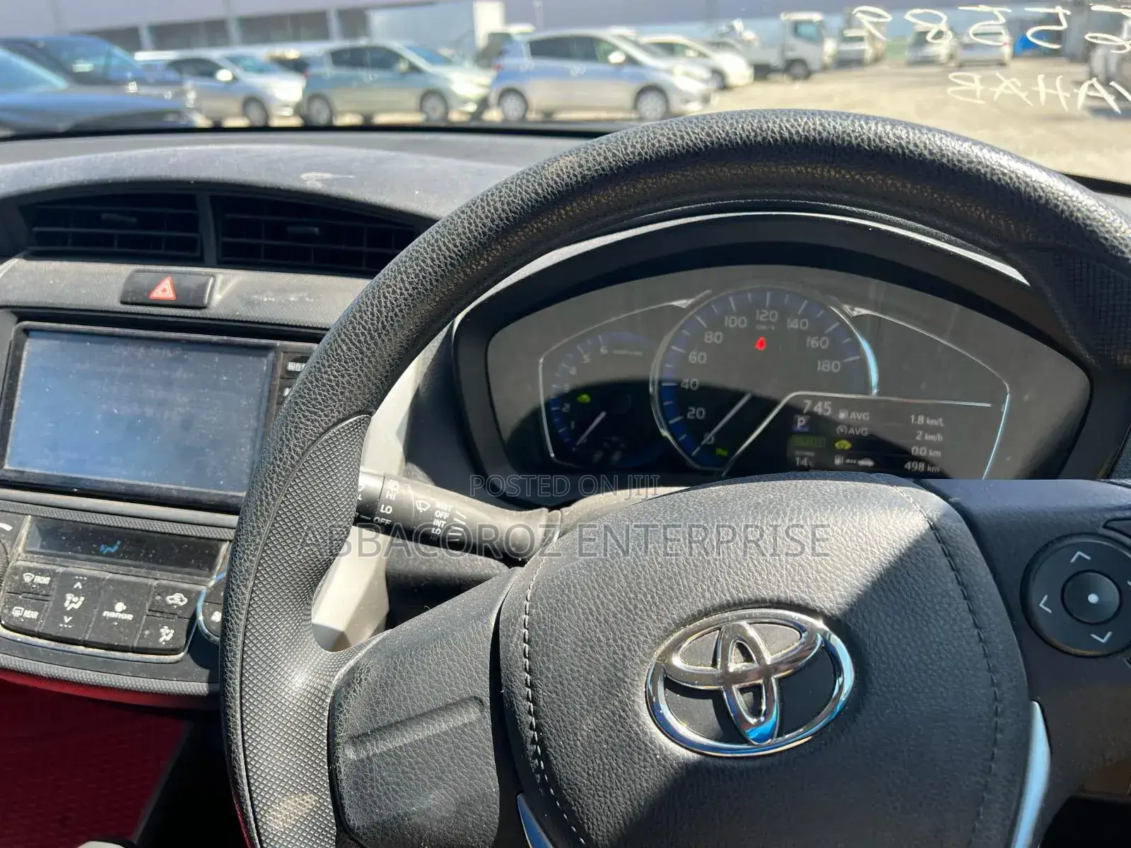 Toyota Axio 1.5 Hybrid 2WD 2017 White