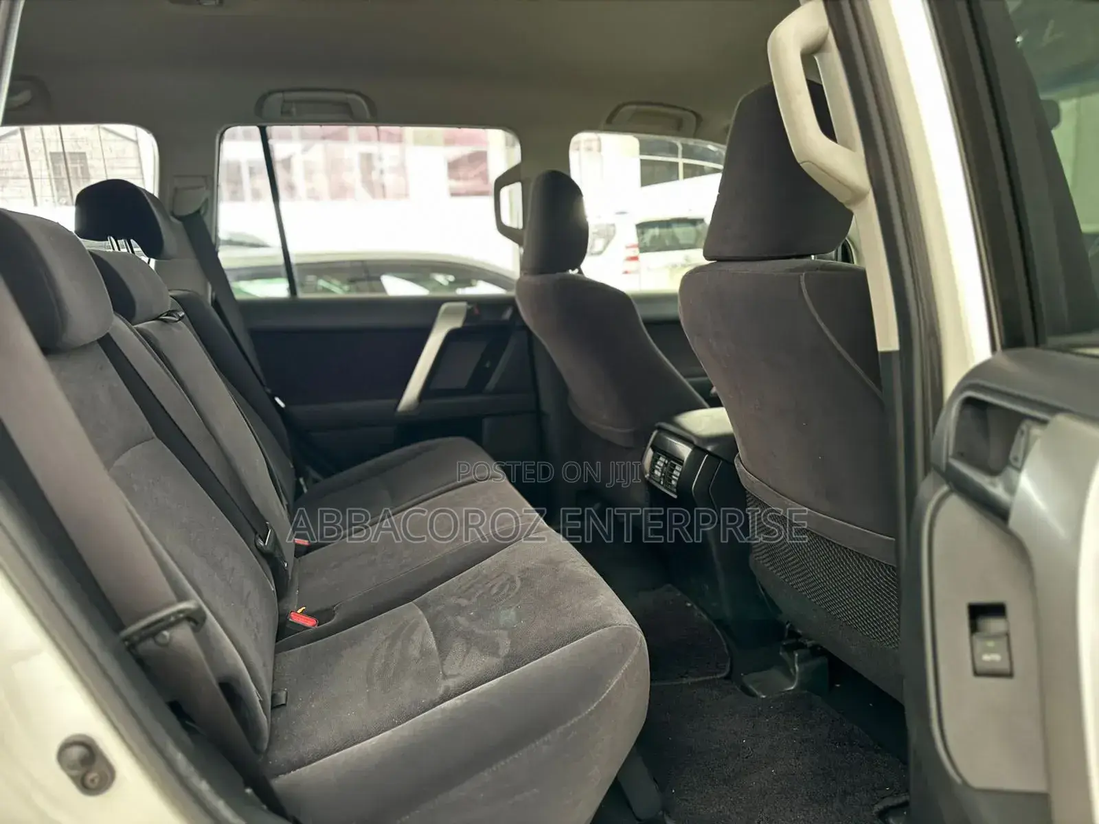 Toyota Land Cruiser Prado 2.8 2017 White