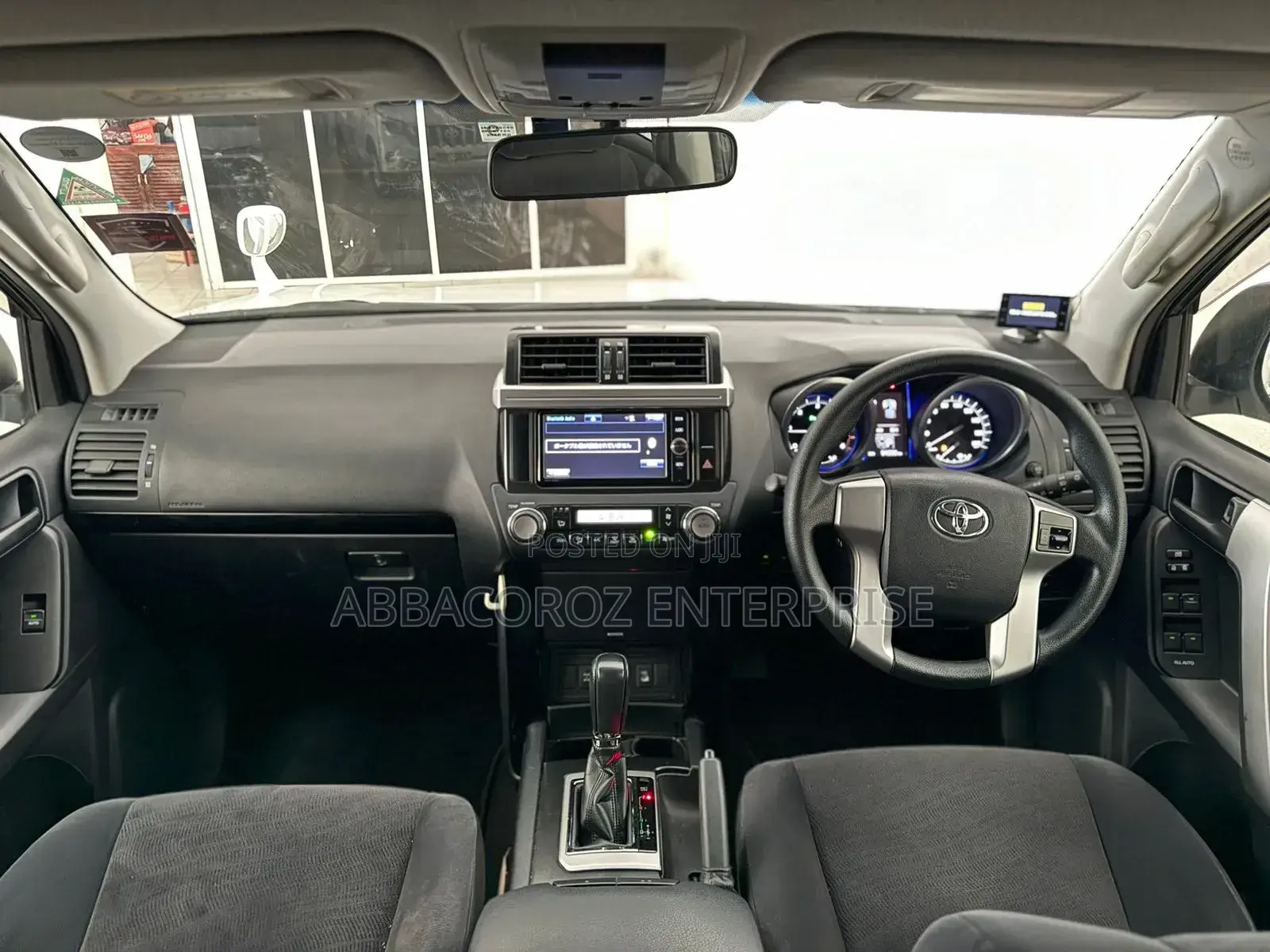 Toyota Land Cruiser Prado 2.8 2017 White