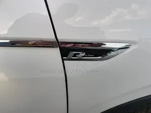 Volkswagen Tiguan 2.0T SEL Premium FWD 2018 White