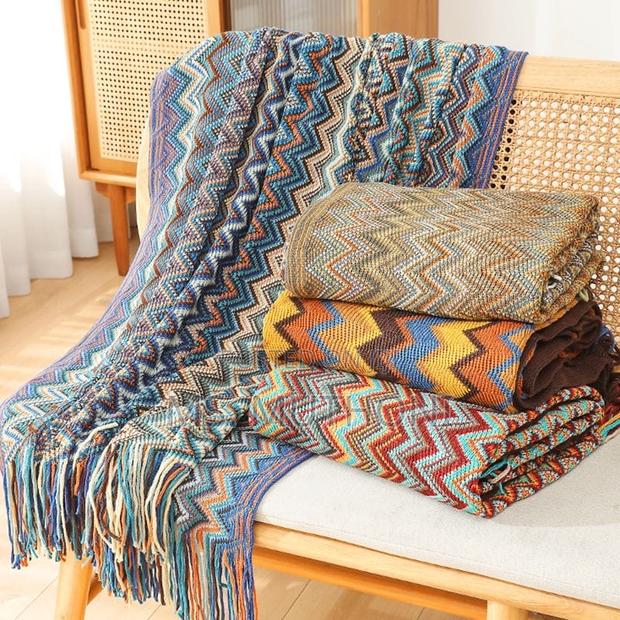 Bohemian Knitted Throw Blanket With Tassel* - main view