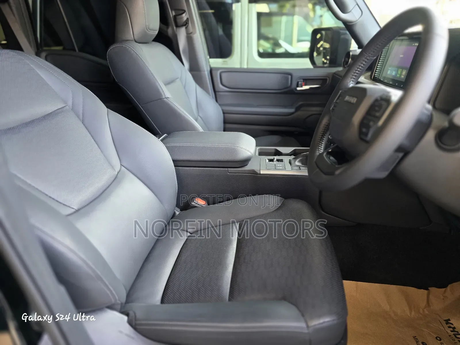 Toyota Land Cruiser Prado 2024 Black