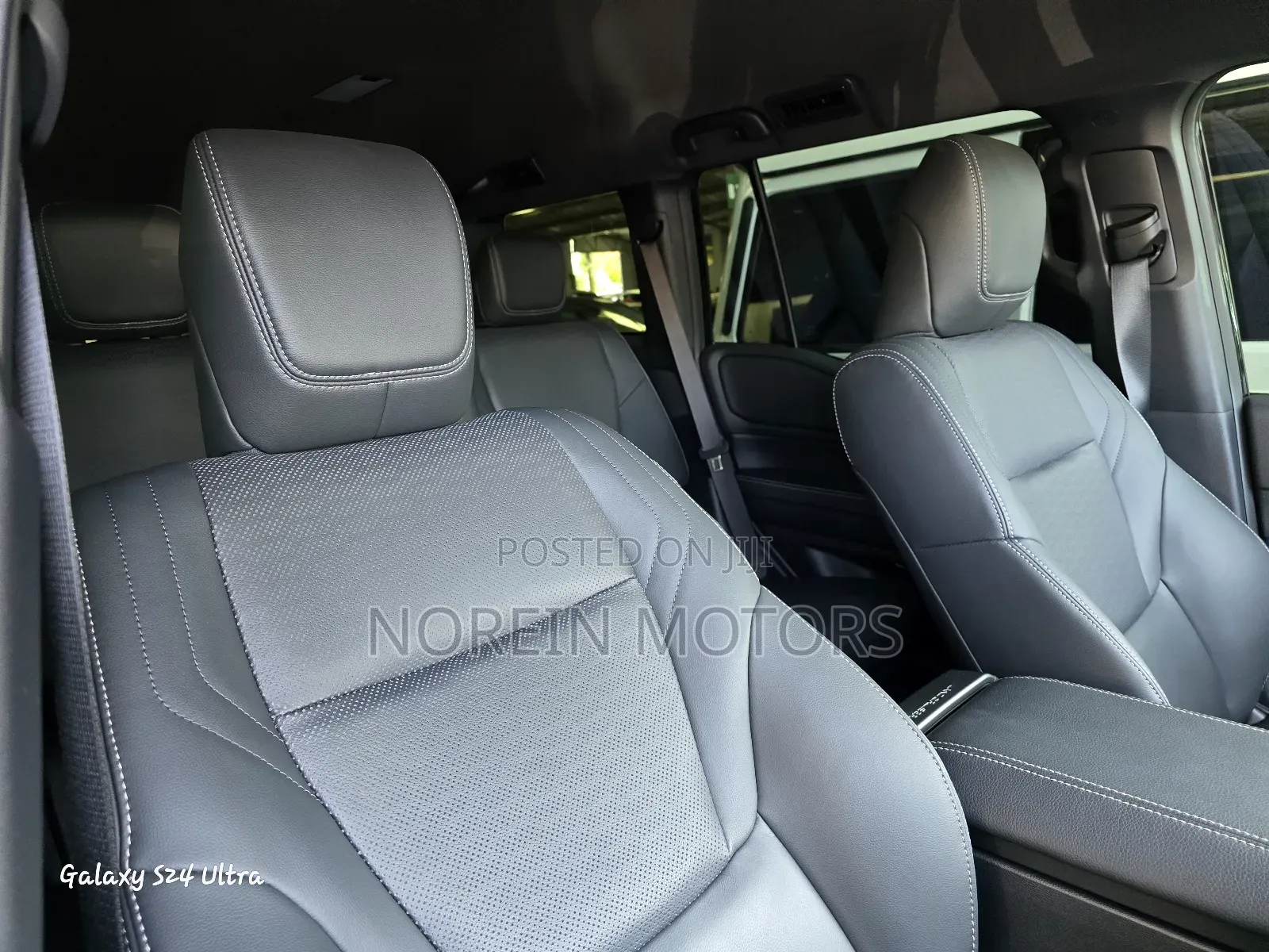 Toyota Land Cruiser Prado 2024 Black