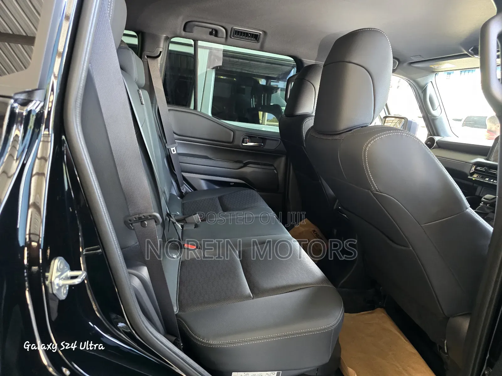 Toyota Land Cruiser Prado 2024 Black