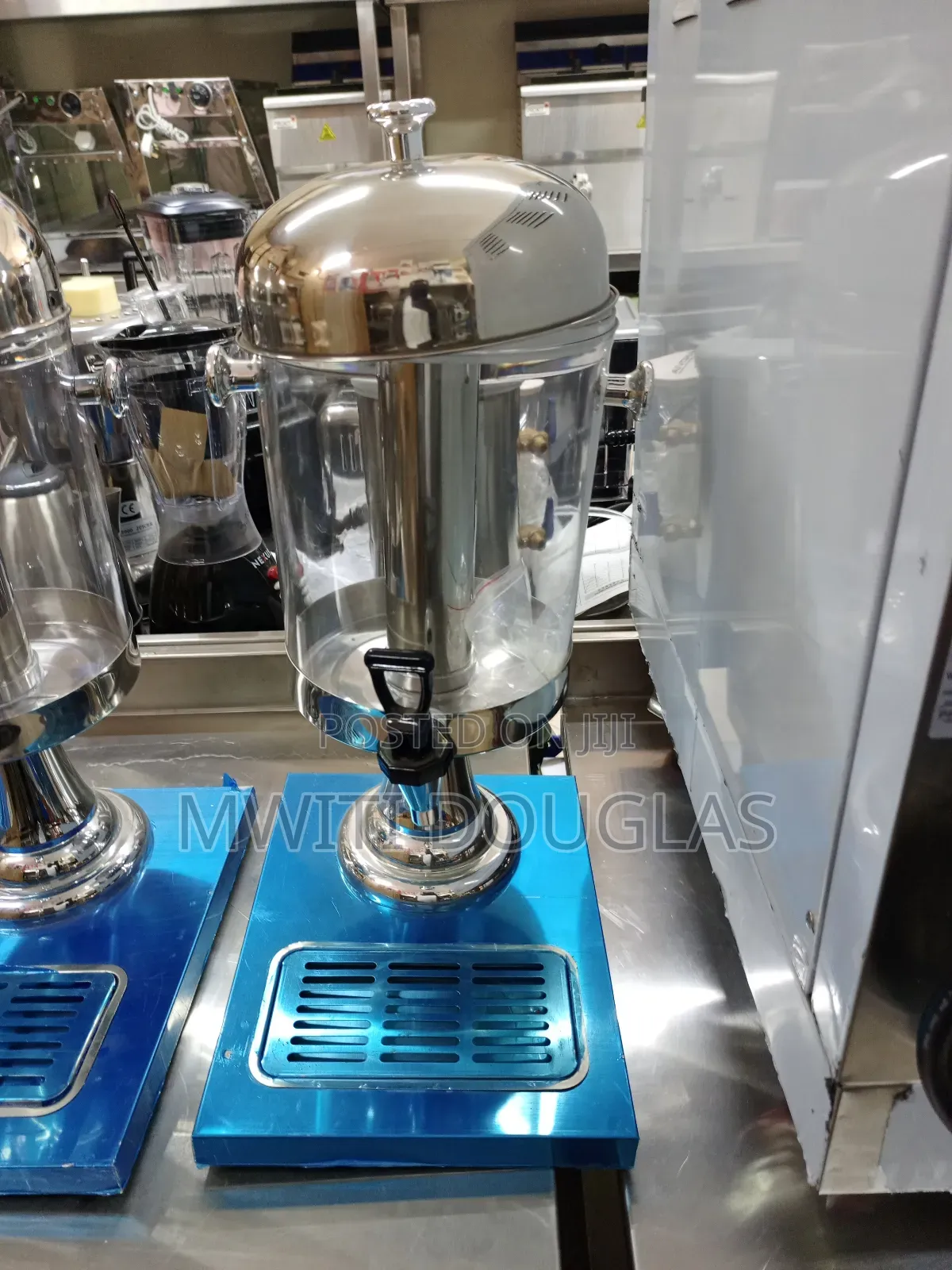 Single Slot Juice Dispenser