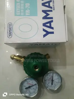 Oxygen Regulator/Oxygen Regulator