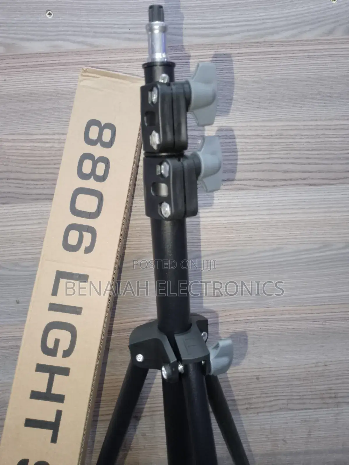 Tripod Stand 8806 Incredibly Strong and Stable Tripod