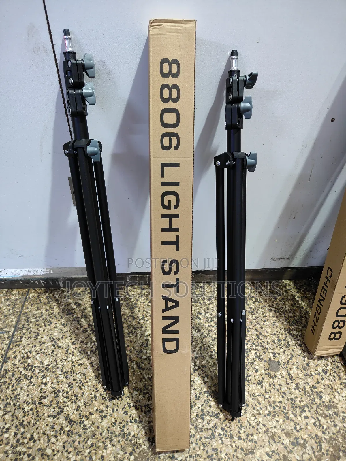 8806 Strong Led Light Stand.