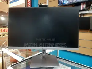 HP Monitor 24" With Camera