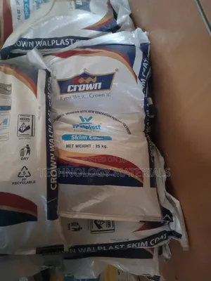 Crown Wallplast Filler(25kg)