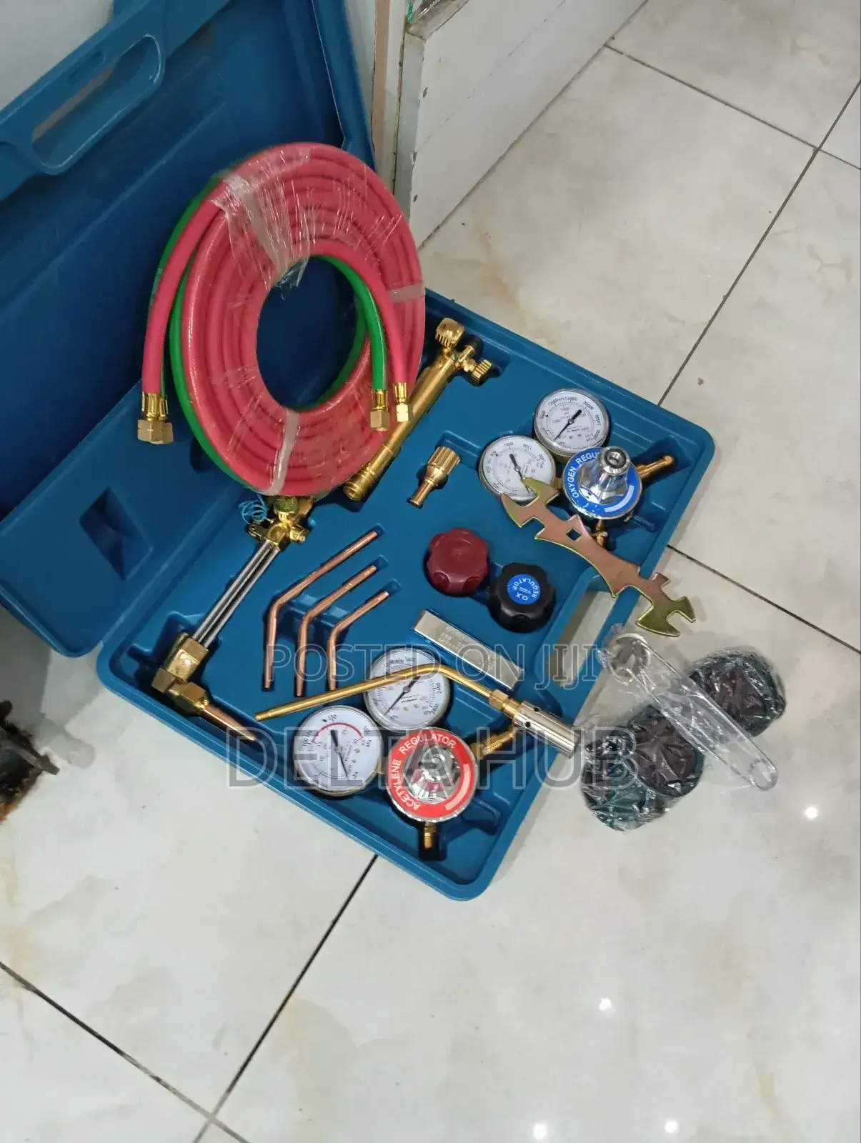 Gas Cutting and Welding Torch
