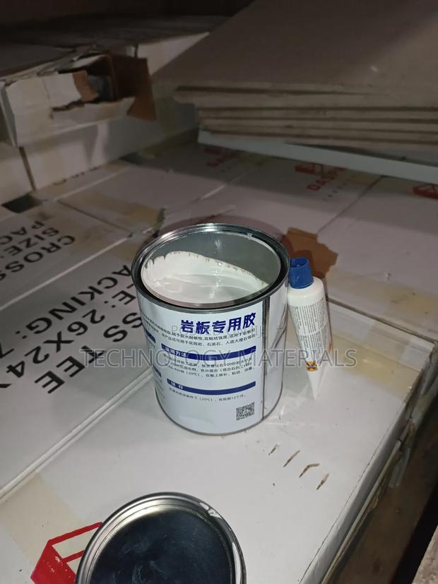 White Sintered Stone Glue - thumbnail 2