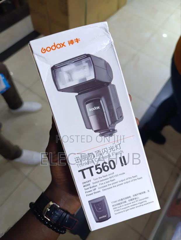 Godox TT560 II Camera Speedlite New Sealed in a Shop