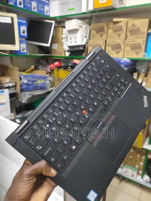 Laptop Lenovo ThinkPad X390 Yoga 8GB Intel Core I5 SSD 256GB