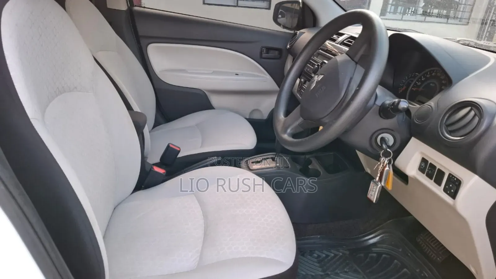 Mitsubishi Mirage 2014 White