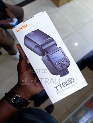 Godox TT600 Camera Speedlite New Sealed in a Shop