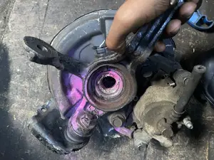Hub for Daihatsu Mira