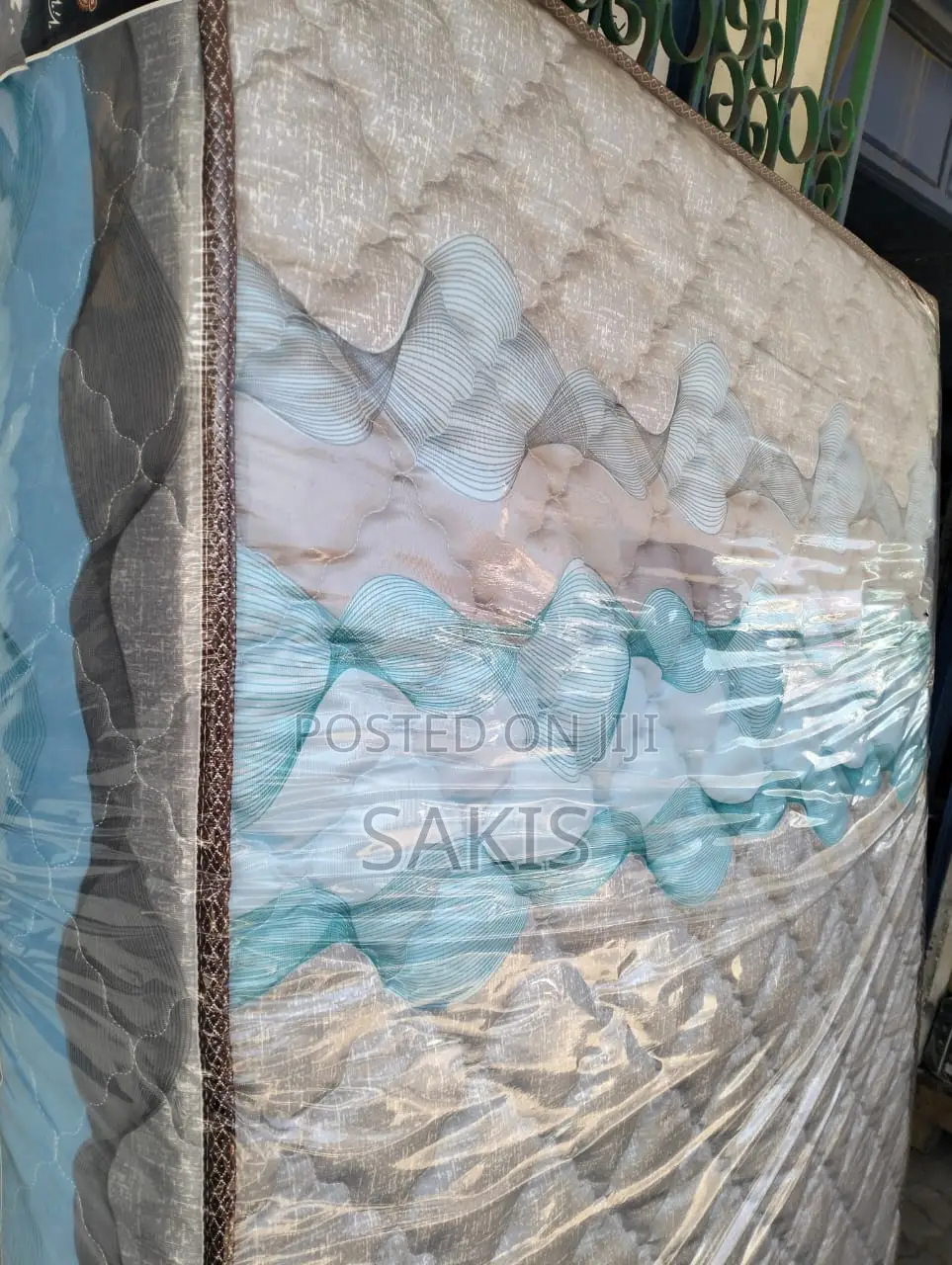 Hued! 8inch,4 by 6, High Density Quilted Mattresses. Tulete?