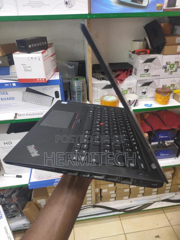 Laptop Lenovo ThinkPad T470s 8GB Intel Core I5 SSD 256GB - thumbnail 2