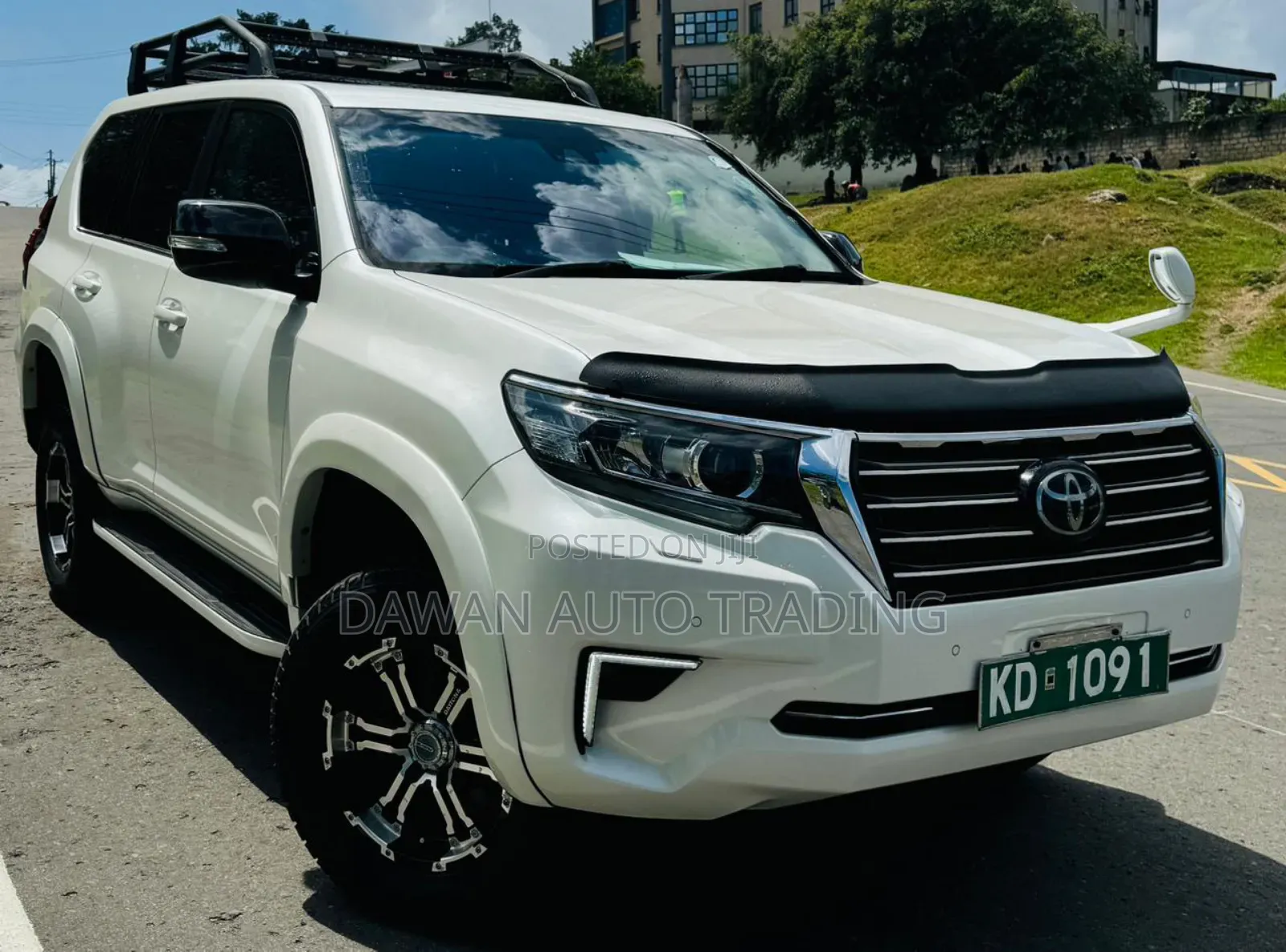 Toyota Land Cruiser Prado 2.8 2018 White