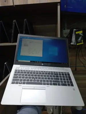 Laptop HP EliteBook 755 G5 16GB AMD Ryzen 7 SSD 512GB