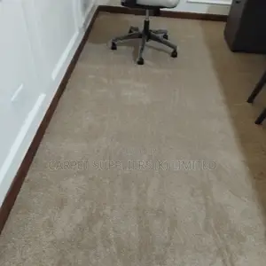 Beige Carpet Executive LM
