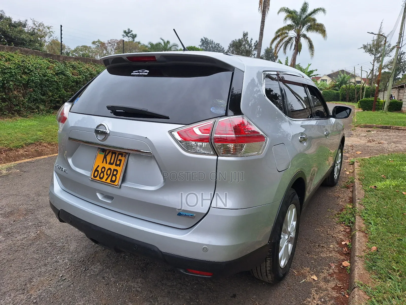 Nissan X-Trail 2.0 Petrol AWD 2015 Silver