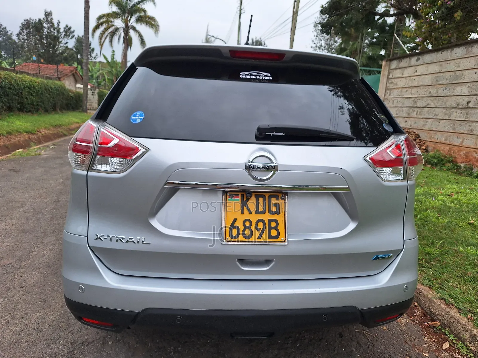 Nissan X-Trail 2.0 Petrol AWD 2015 Silver