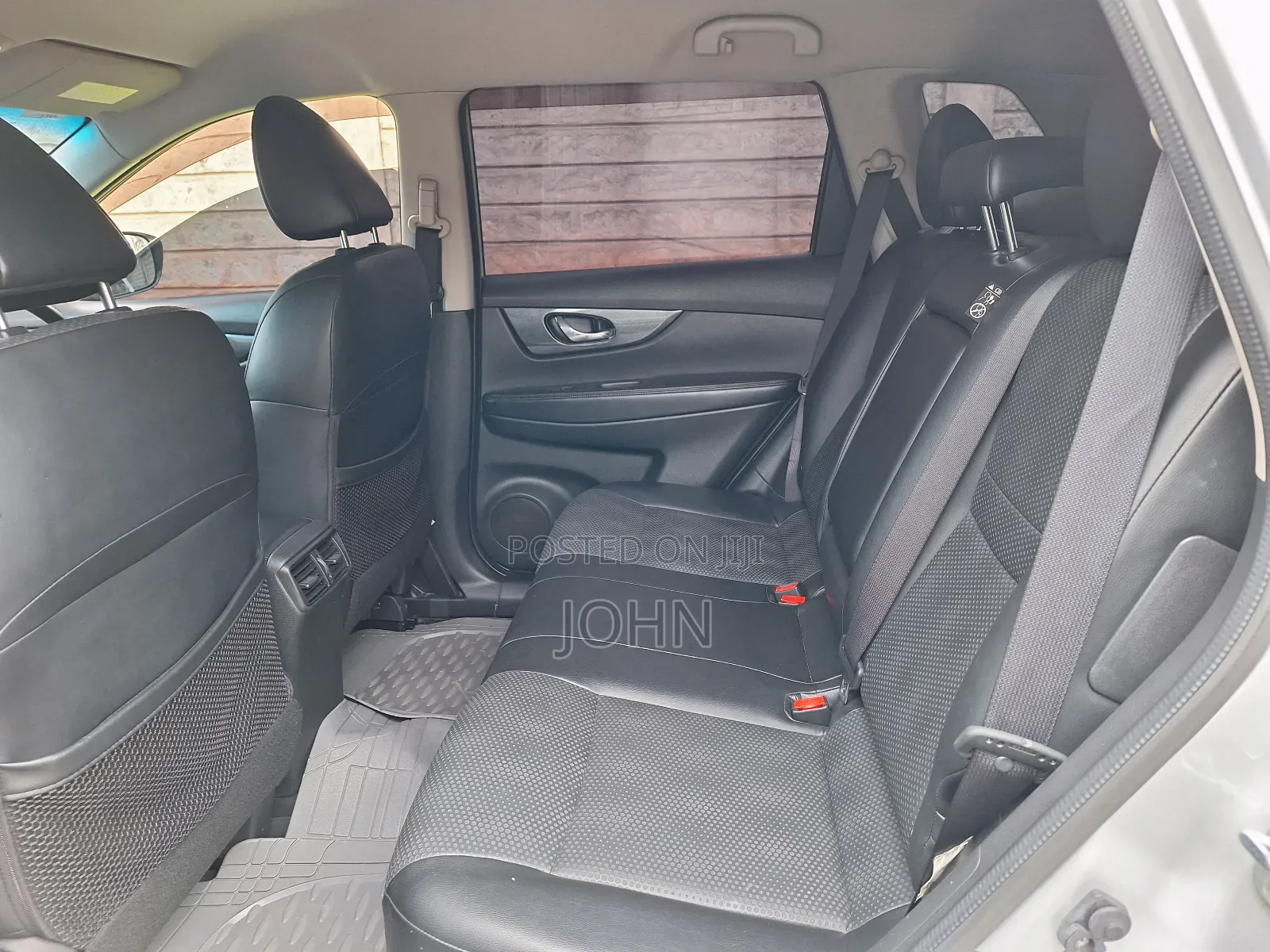 Nissan X-Trail 2.0 Petrol AWD 2015 Silver