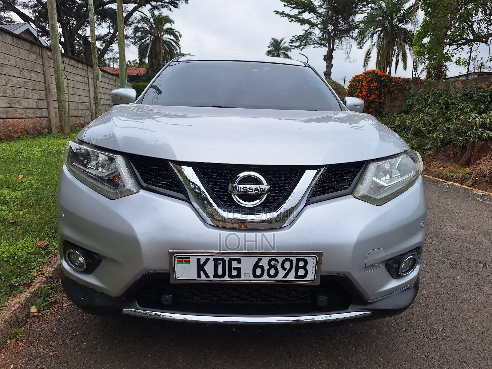 Nissan X-Trail 2.0 Petrol AWD 2015 Silver