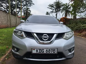 Nissan X-Trail 2.0 Petrol AWD 2015 Silver